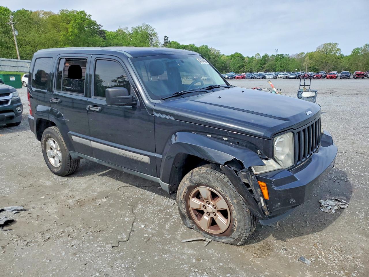2012 Jeep Liberty VIN 1C4PJMAK1CW105246 photo 4
