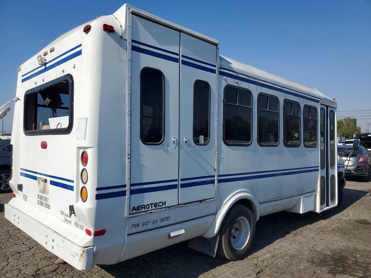 1997 Ford Econoline VIN 1FDLE40F2VHB01779 photo 4