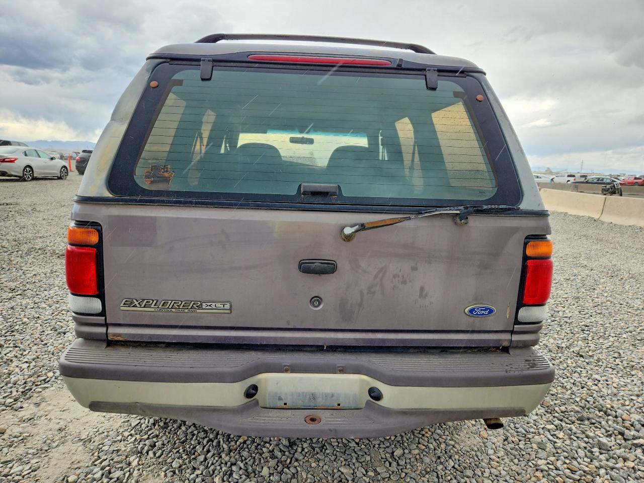 1997 FORD Explorer VIN 1FMDU34E6VZA96194 photo 6