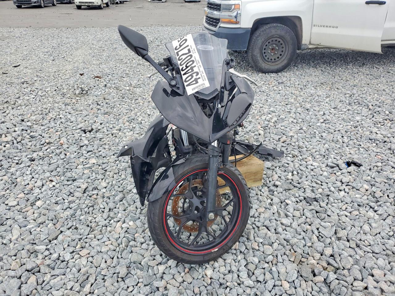 2015 YAMA Yzf600 VIN MH3RH06Y4FK009246 photo 2