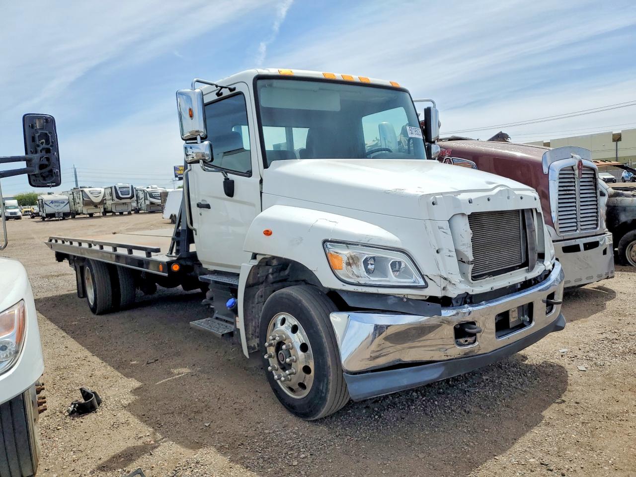 2023 HINO All other VIN 5PVNJ7AN6P5T50641 photo 4