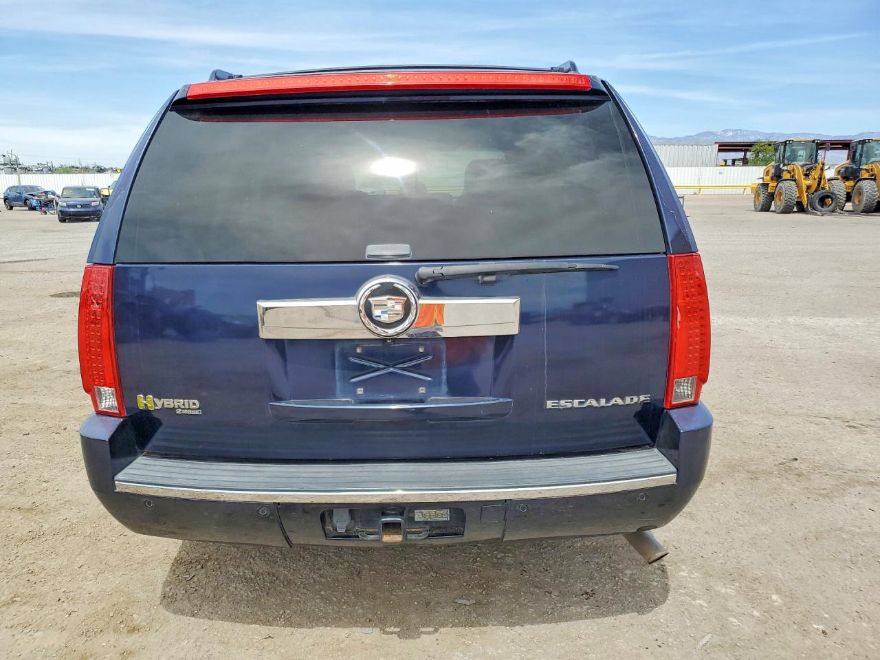 2009 Cadillac Escalade VIN 1GYFK43549R118381 photo 6