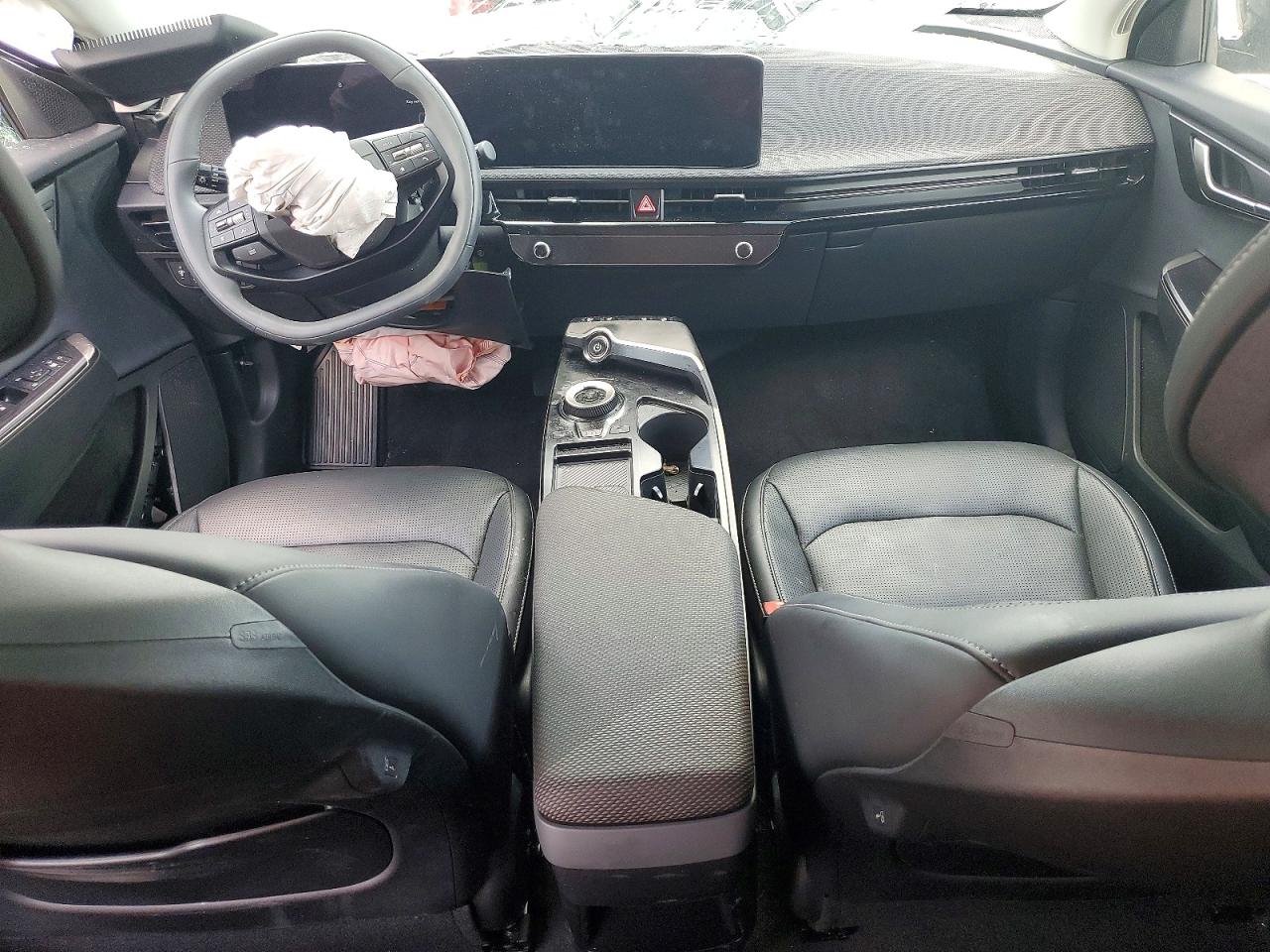 2025 Kia All other VIN 5XYC34JA3SG003152 photo 8