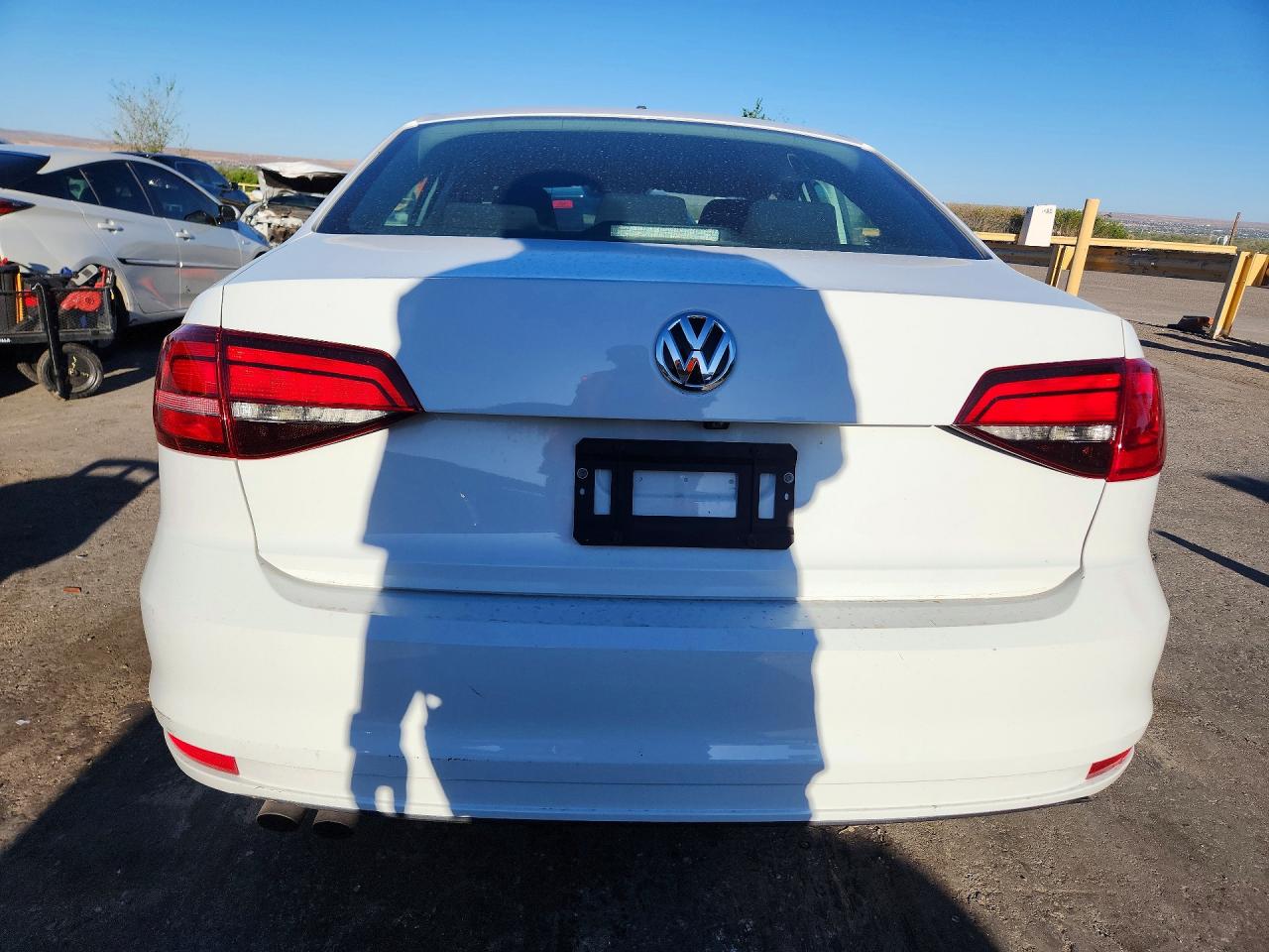 2017 Volkswagen Jetta VIN 3VW167AJ8HM393982 photo 6