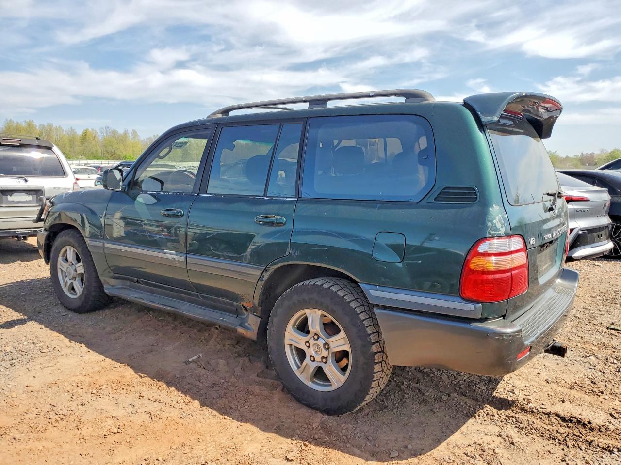 2000 Toyota Land cruis VIN JT3HT05J9Y0094228 photo 2