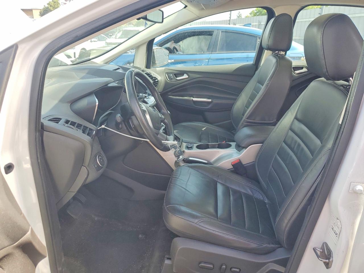 2016 Ford Cmax VIN 1FADP5BU7GL110939 photo 7