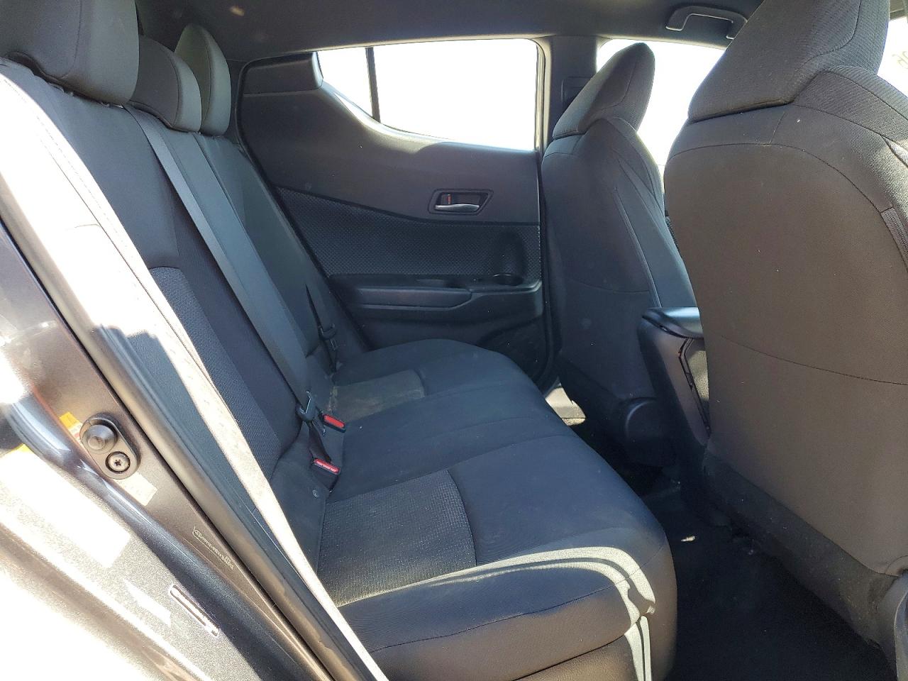 2018 Toyota C-hr VIN NMTKHMBX4JR011809 photo 11