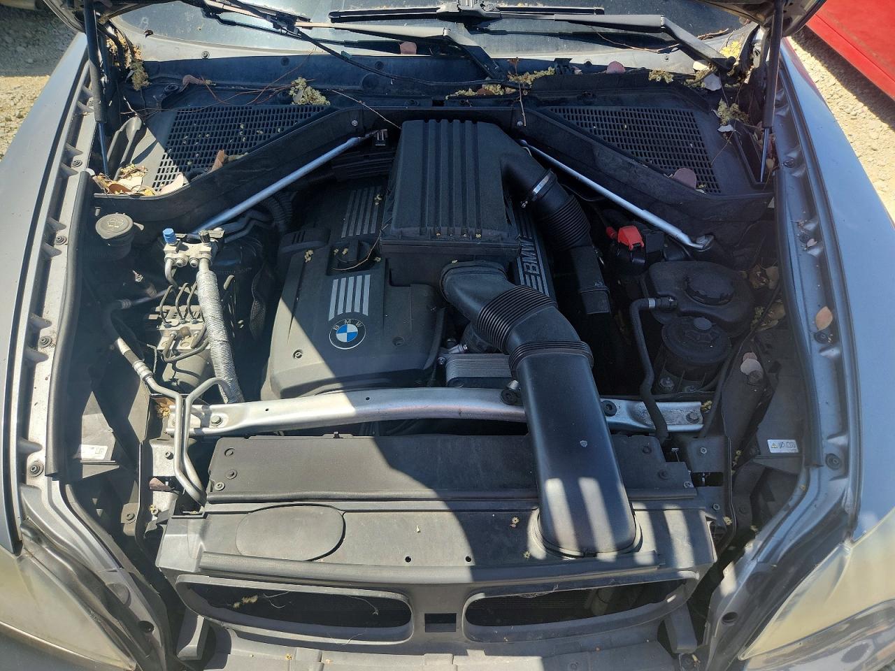 2010 BMW X5 VIN 5UXFE4C54AL385281 photo 12