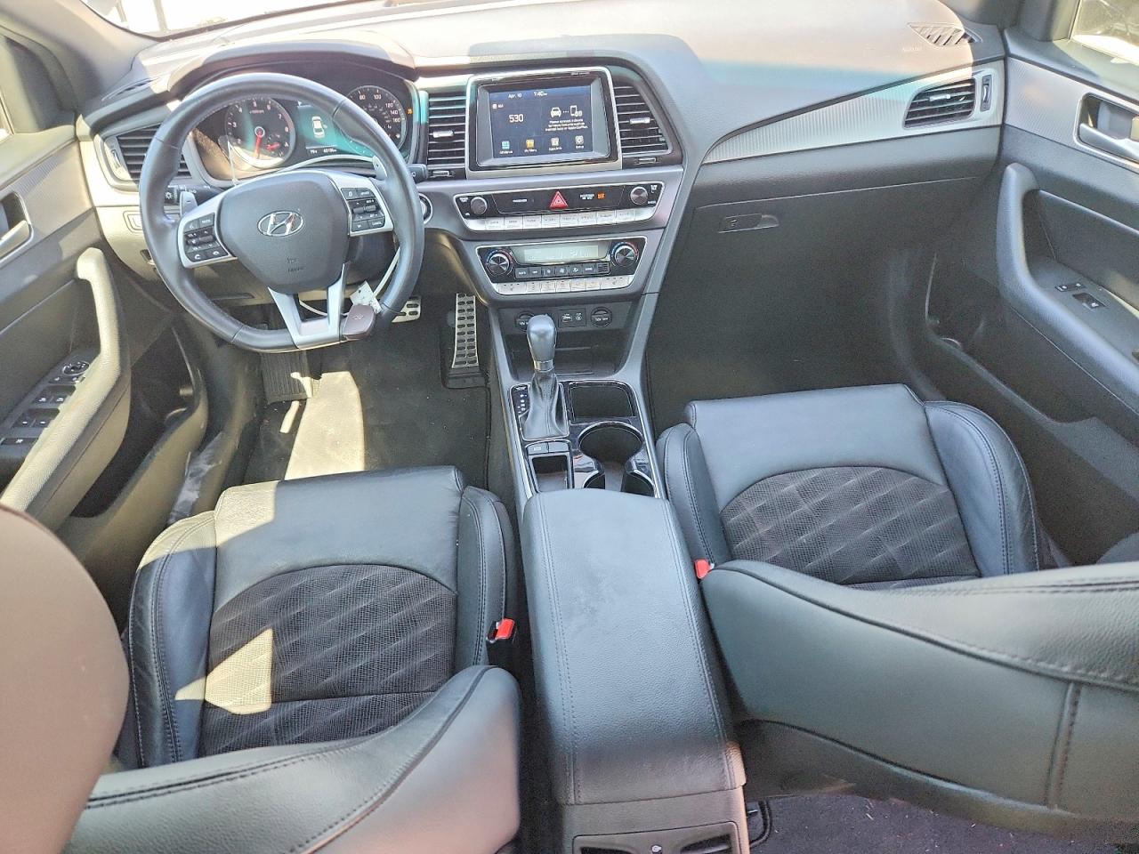 2018 Hyundai Sonata VIN 5NPE34AF3JH713907 photo 8