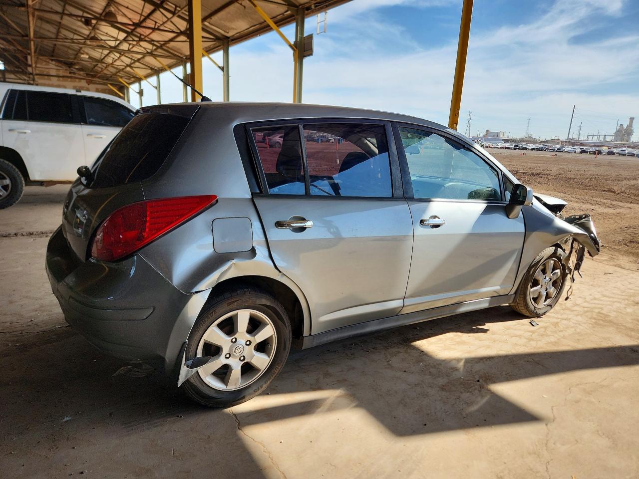 2007 Nissan Versa VIN 3N1BC13EX7L368554 photo 3