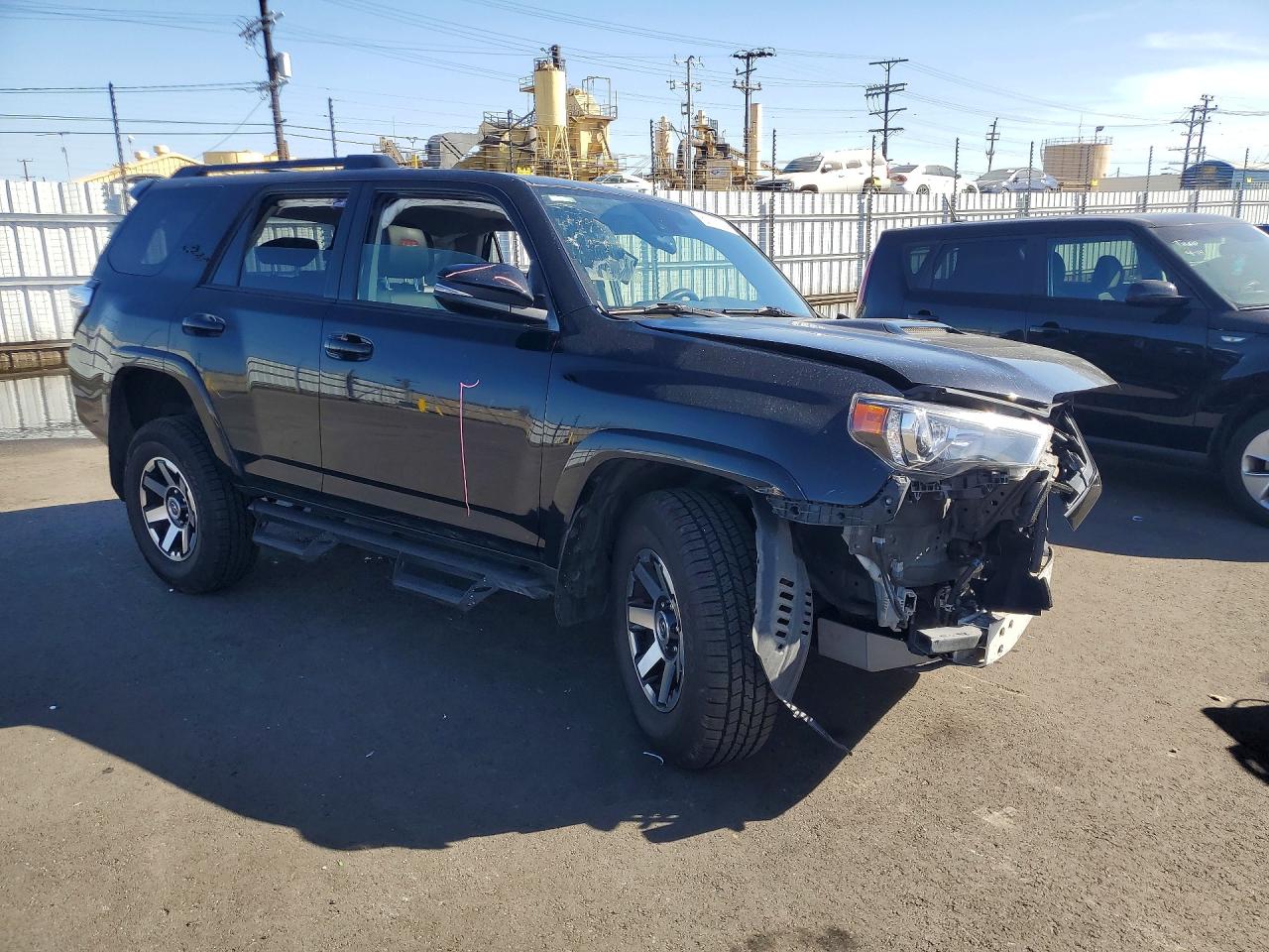 2023 Toyota 4runner VIN JTERU5JRXP6146737 photo 4