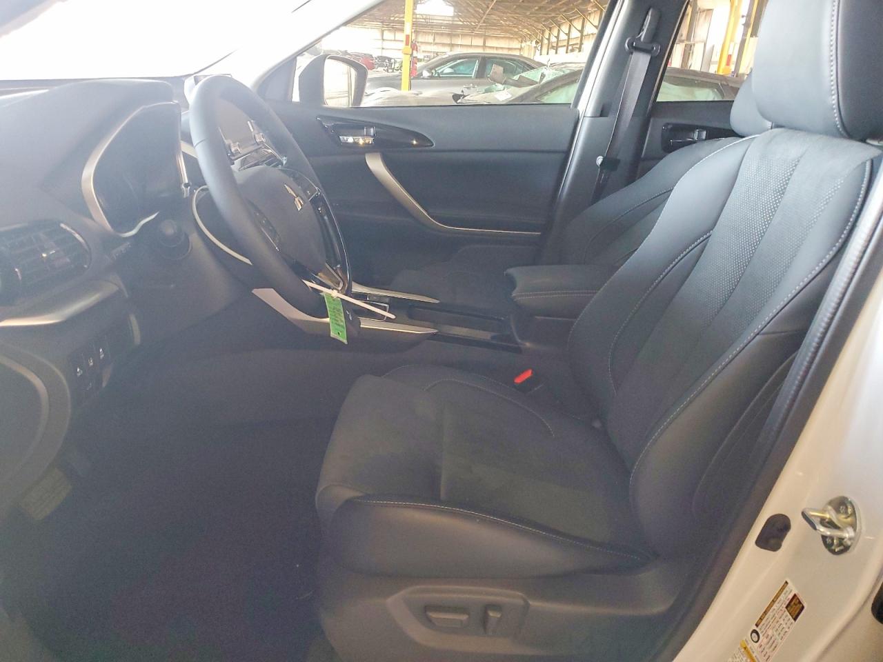 2026 MITSUBISHI ECLIPSE VIN JA4ATWAA0TZ001374 photo 7