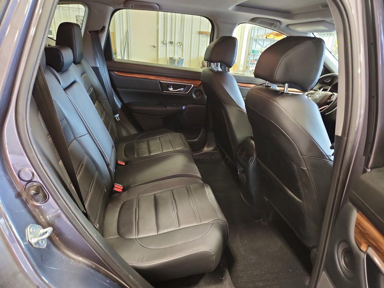2022 Honda Crv VIN 7FARW2H80NE051975 photo 10