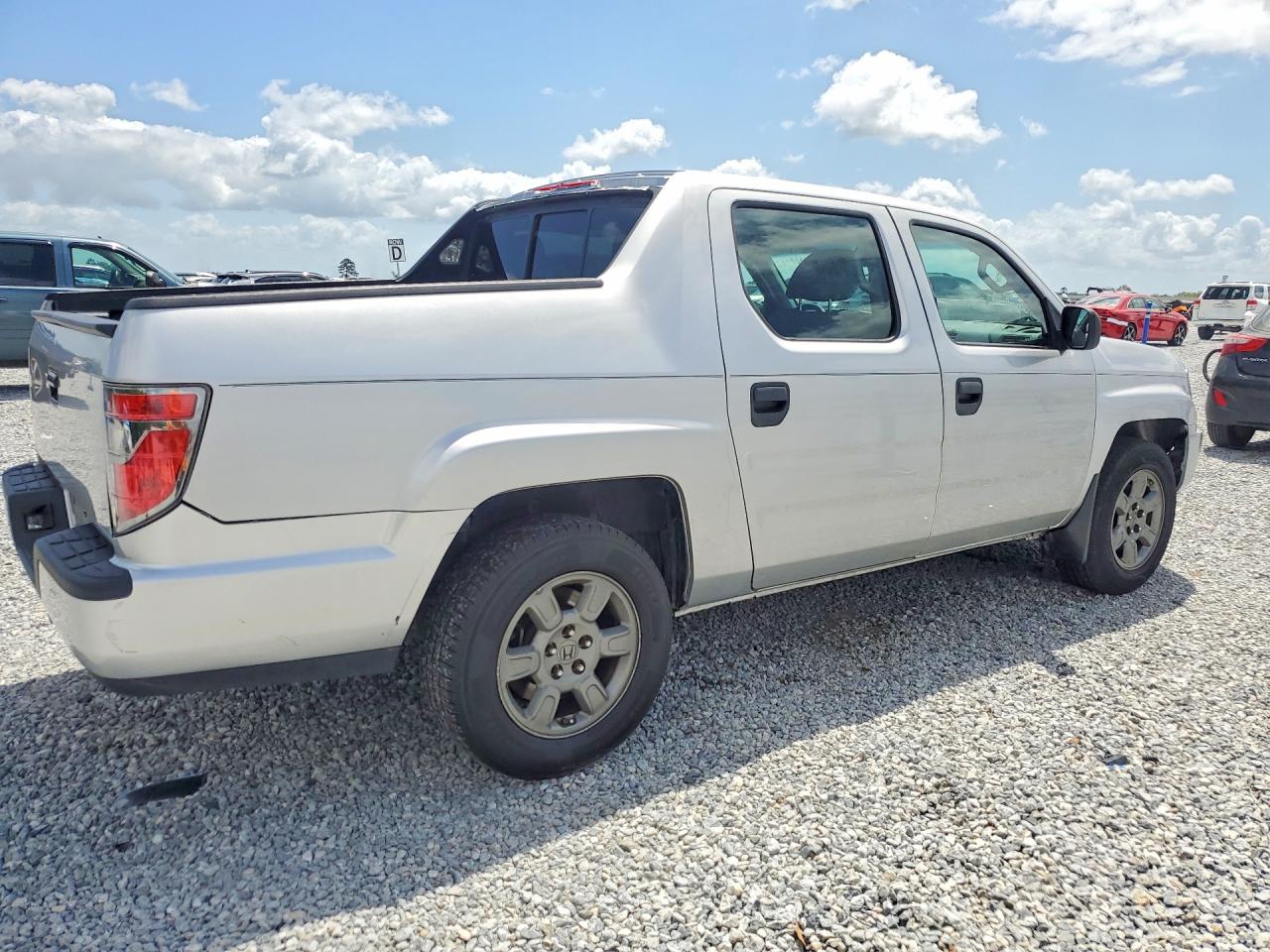 2012 Honda Ridgeline VIN 5FPYK1F27CB004152 photo 3