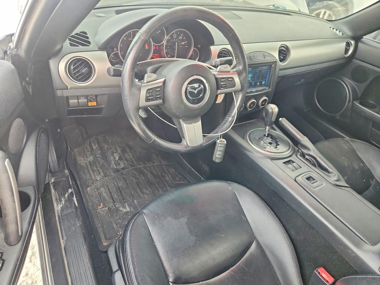 2011 Mazda Mx5 VIN JM1NC2PF0B0215898 photo 8