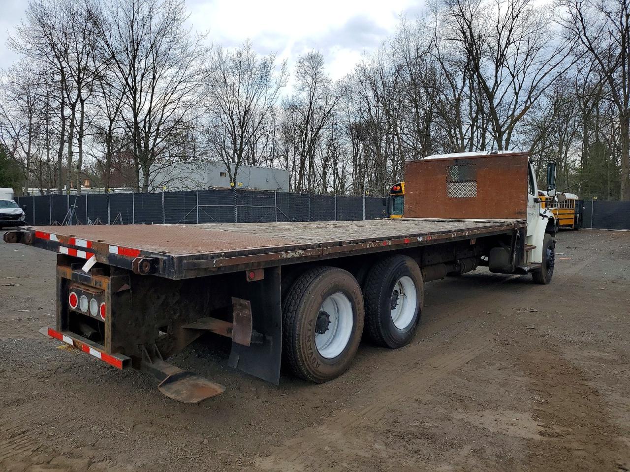 2013 FREIGHTLINER All other VIN 1FVHCYBS3DHBZ2293 photo 4