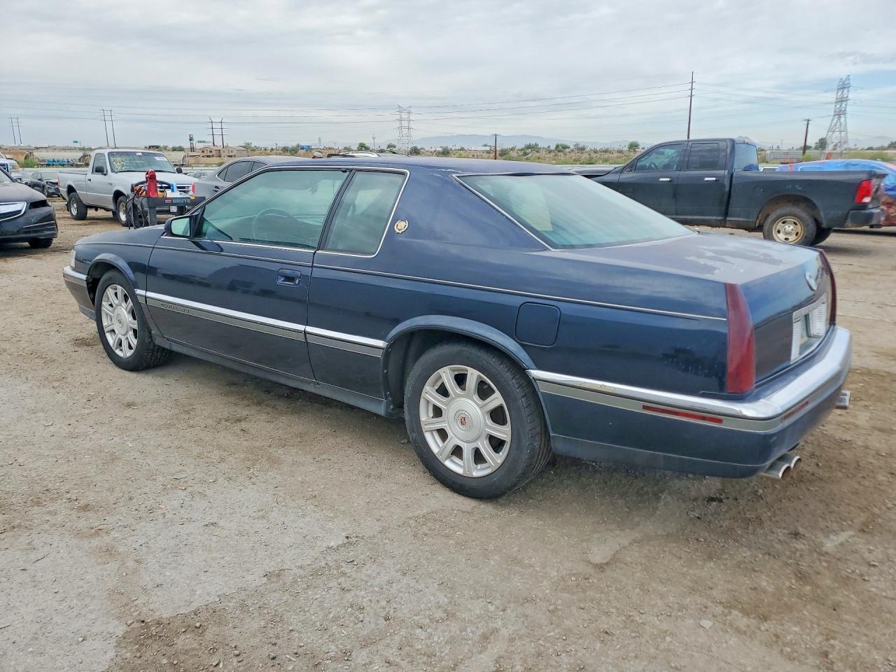 1993 Cadillac Eldorado VIN 1G6EL12B7PU618889 photo 2