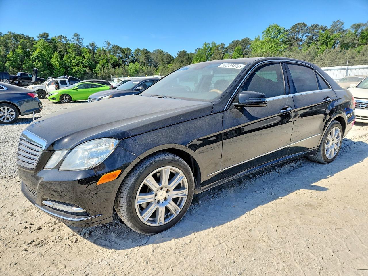 2013 E-class VIN WDDHF5KB8DA676554 photo 1
