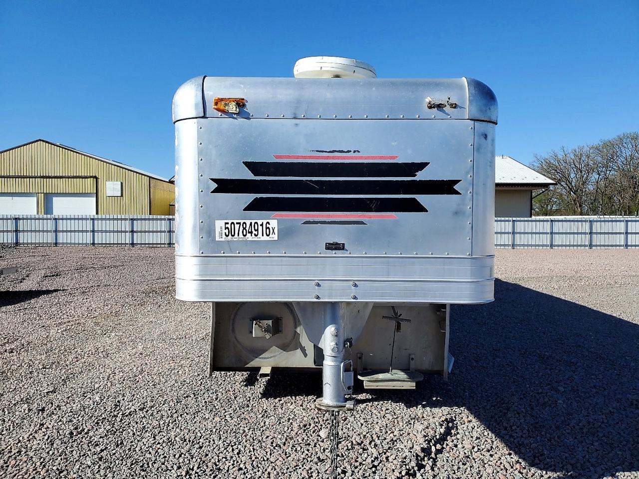 1998 STARCRAFT TRAILERS VIN 4FKWG312XW0013225 photo 2