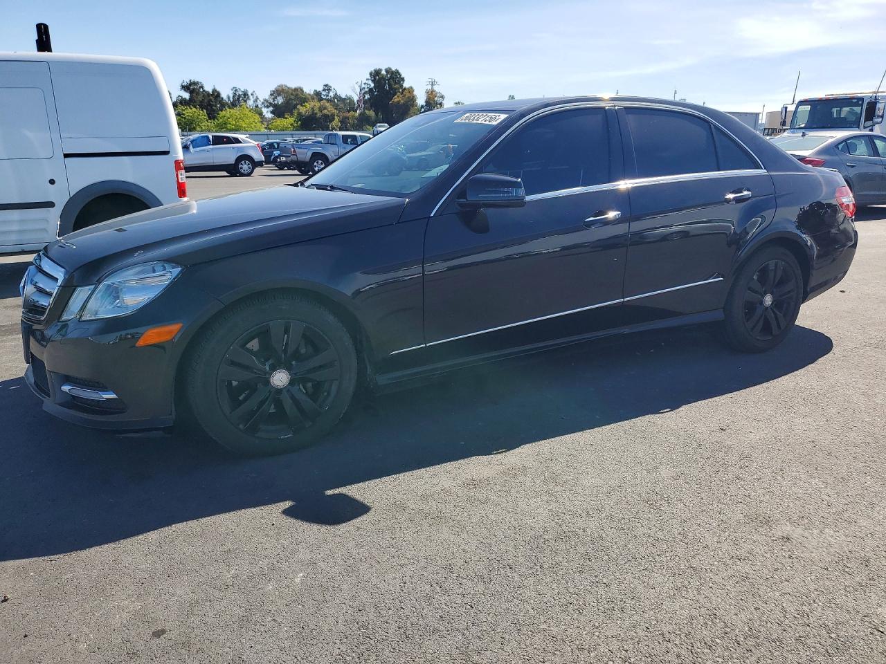 2013 Mercedes-Benz E-class VIN WDDHF5KB3DA747630 photo 1