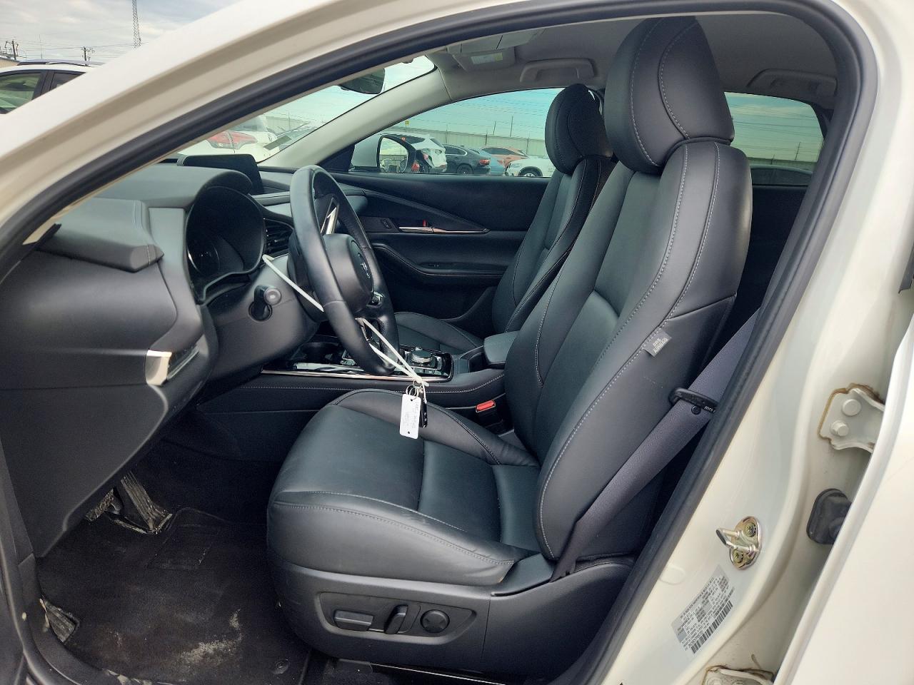 2023 Mazda Cx30 VIN 3MVDMBCM7PM587061 photo 7