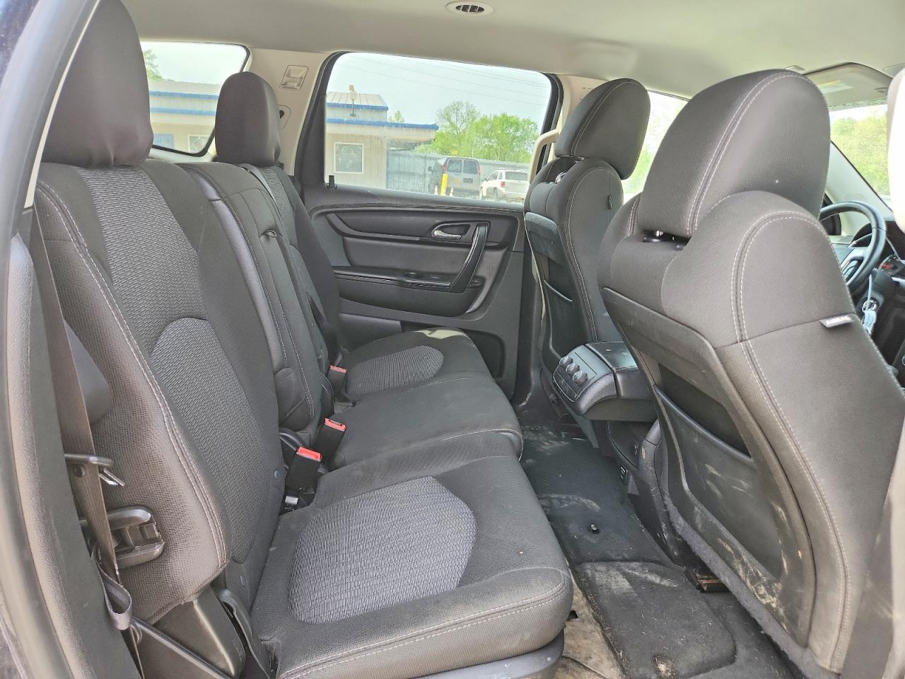 2016 CHEV Traverse VIN 1GNKVGKD3GJ245793 photo 11