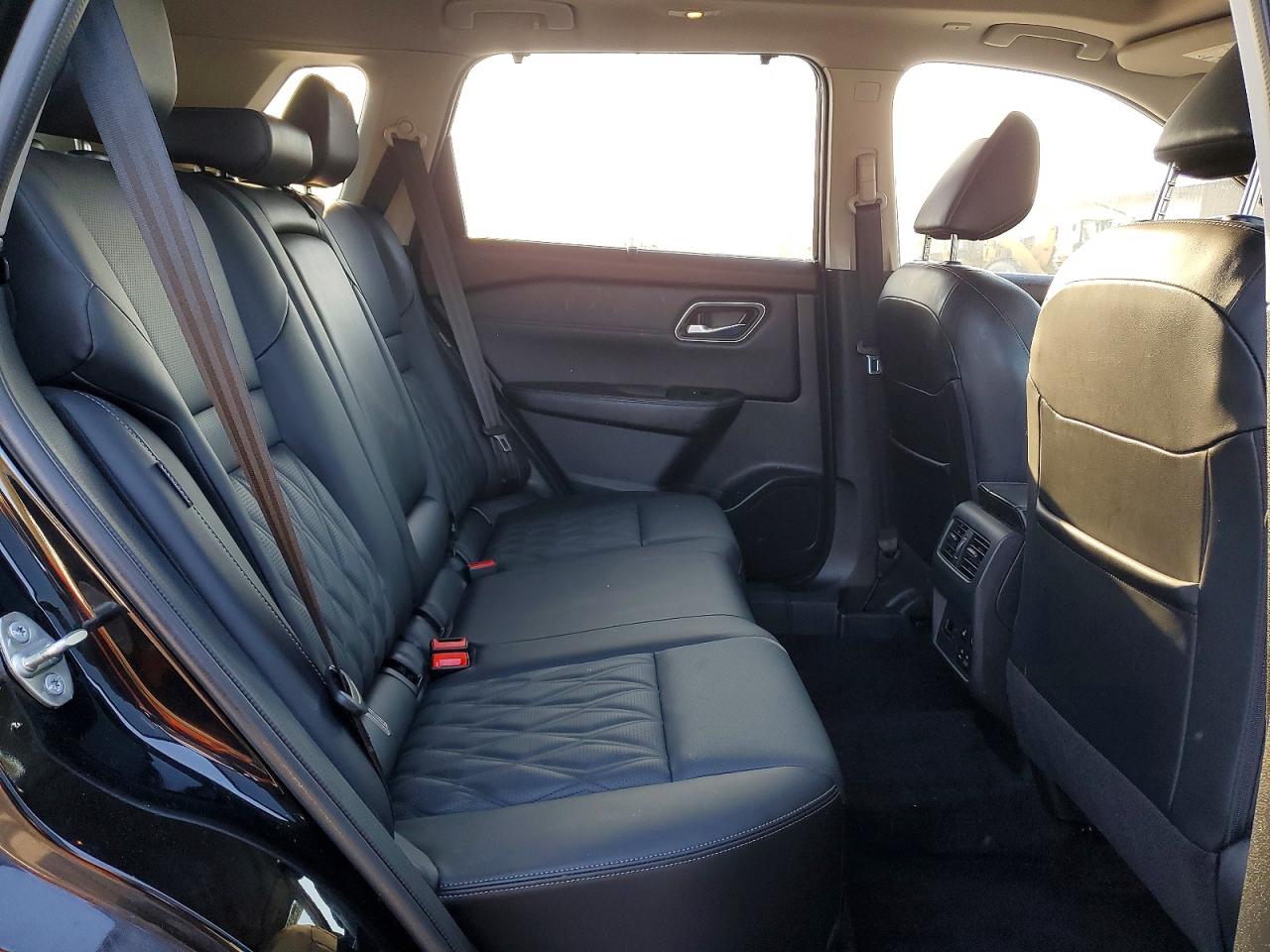 2023 Rogue VIN JN8BT3DDXPW301806 photo 11