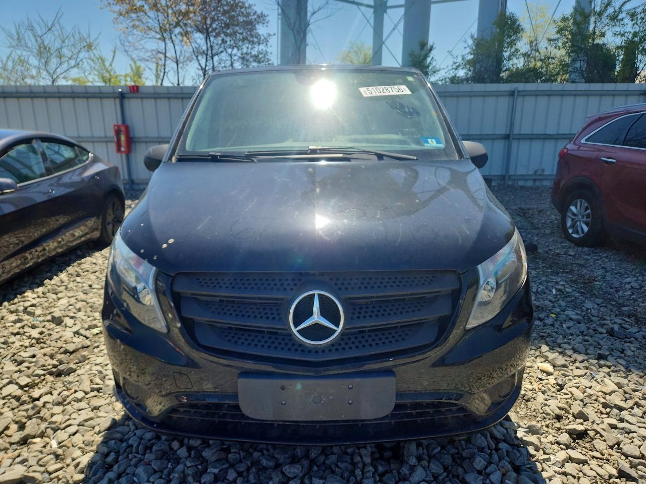 2017 Mercedes-Benz Metris VIN WD4PG2EEXH3317018 photo 5