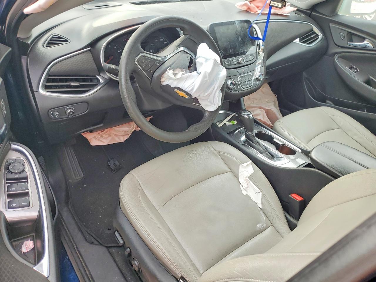 2019 Malibu VIN 1G1ZD5STXKF154210 photo 8