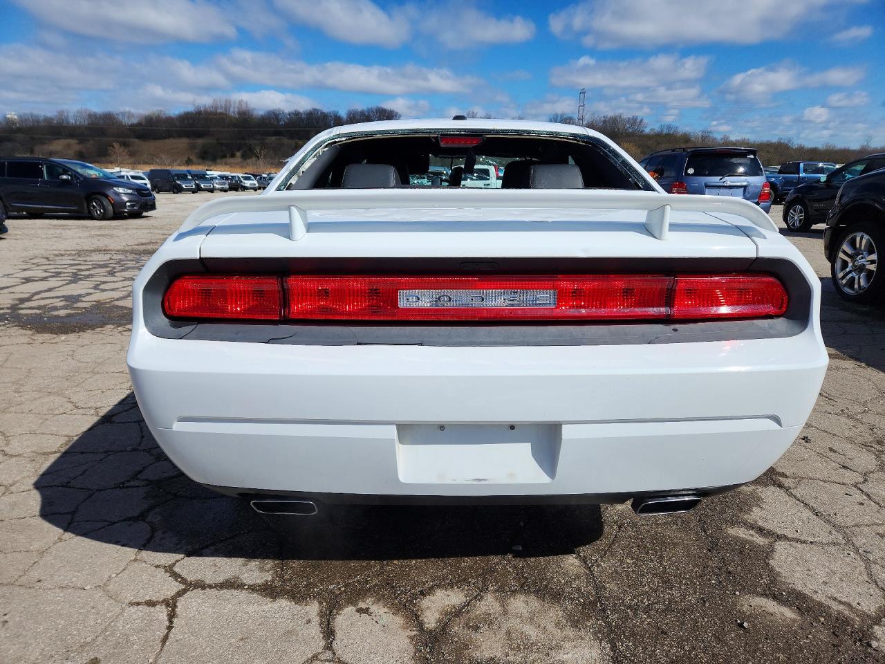 2011 Dodge Challenger VIN 2B3CJ5DT9BH581655 photo 6