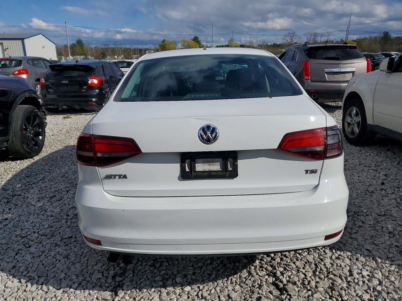 2017 Volkswagen Jetta VIN 3VW2B7AJ7HM396601 photo 6