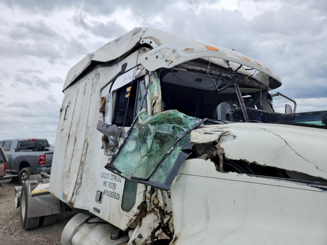 2005 FREIGHTLINER All other VIN 1FUJA6CK25LN07384 photo 9