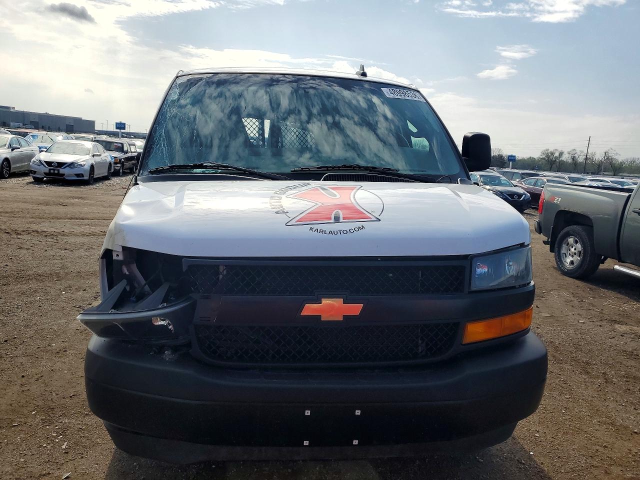 2022 CHEVROLET Express VIN 1GCWGAF71N1204503 photo 5