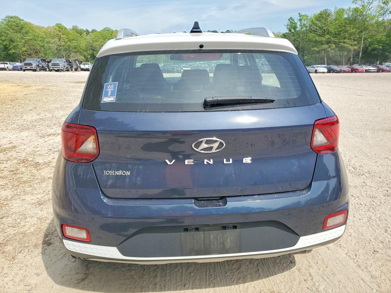 2022 Hyundai Venue VIN KMHRC8A35NU183171 photo 6