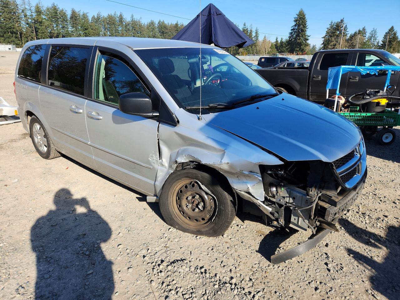 2011 Dodge Caravan VIN 2D4RN4DG9BR613575 photo 4
