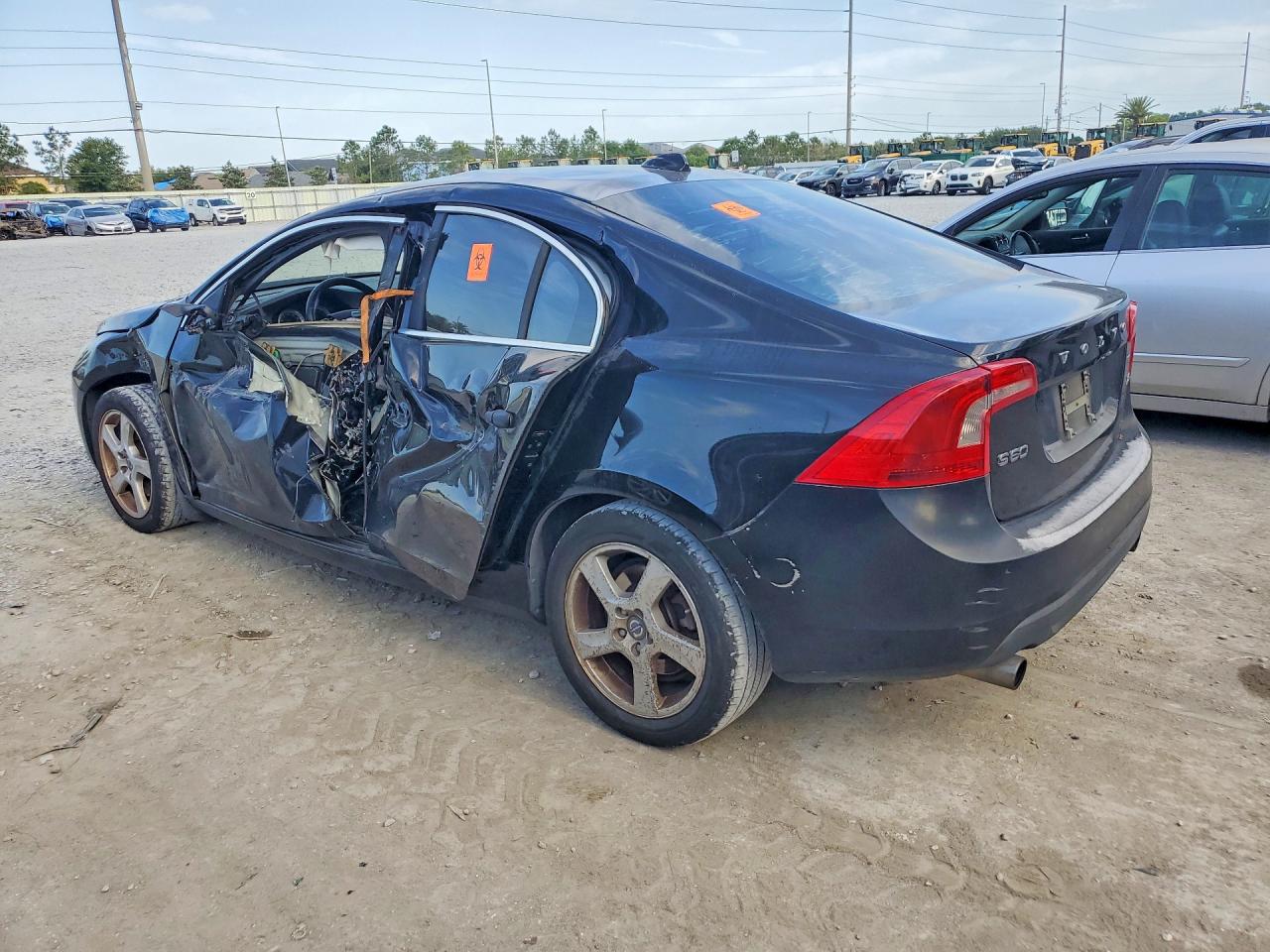 2012 Volvo S60 VIN YV1622FS7C2121278 photo 2