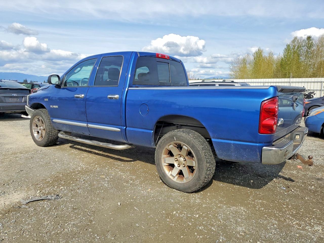2008 Dodge Ram 1500 VIN 1D7HU18208S630383 photo 2