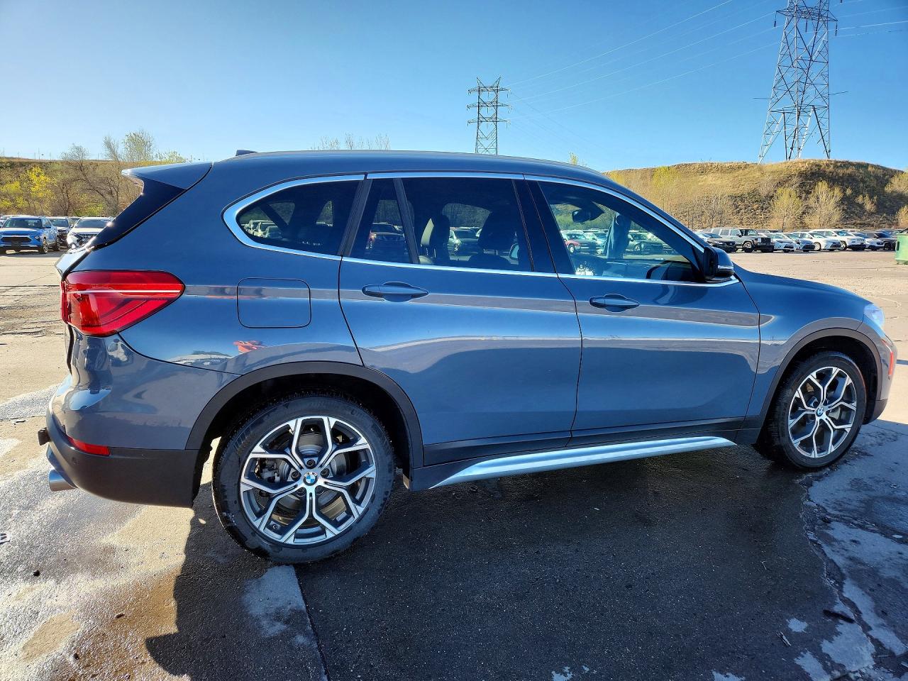 2020 BMW X1 VIN WBXJG7C01L5P35682 photo 3