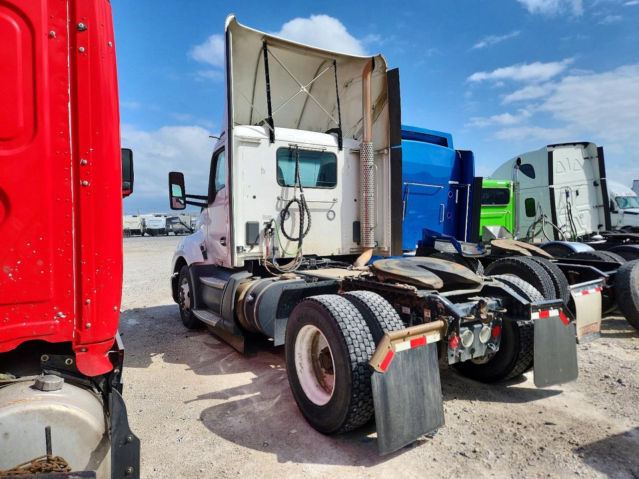 2019 KENWORTH All other VIN 1XKYA48X8KJ296993 photo 3