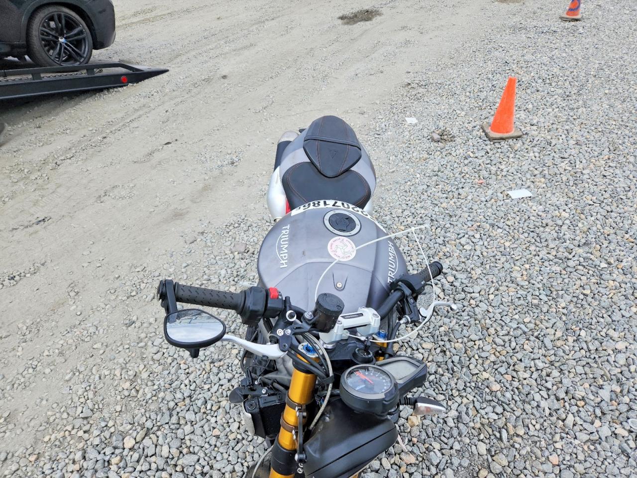 2016 TRIUMPH Speedtripl VIN SMTN51PPXGJ750964 photo 5