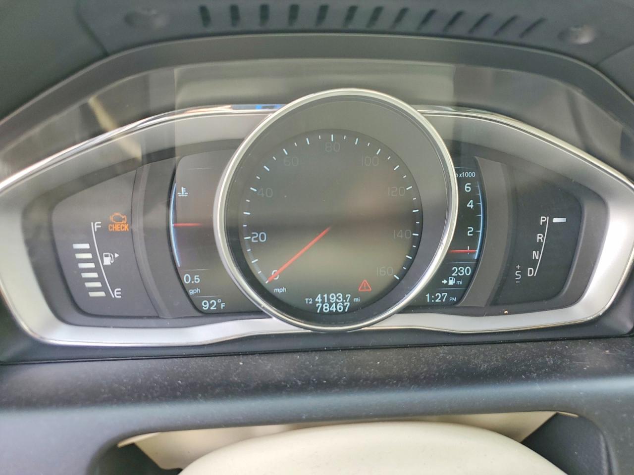 2016 VOLVO Xc60 VIN YV440MDK6G2788945 photo 9