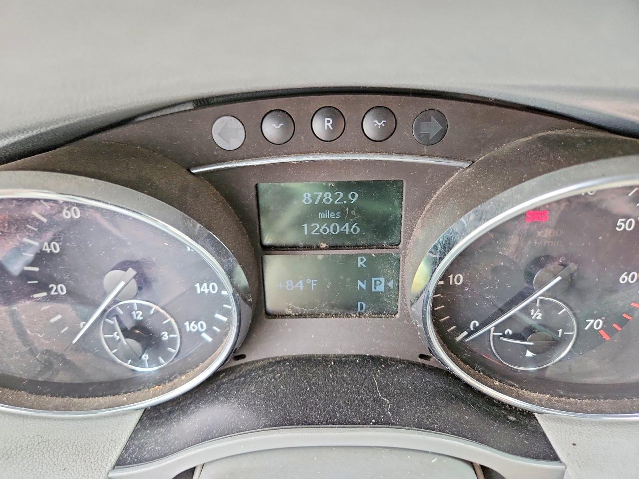 2006 Mercedes-Benz E-class VIN 4JGCB65E26A008856 photo 9