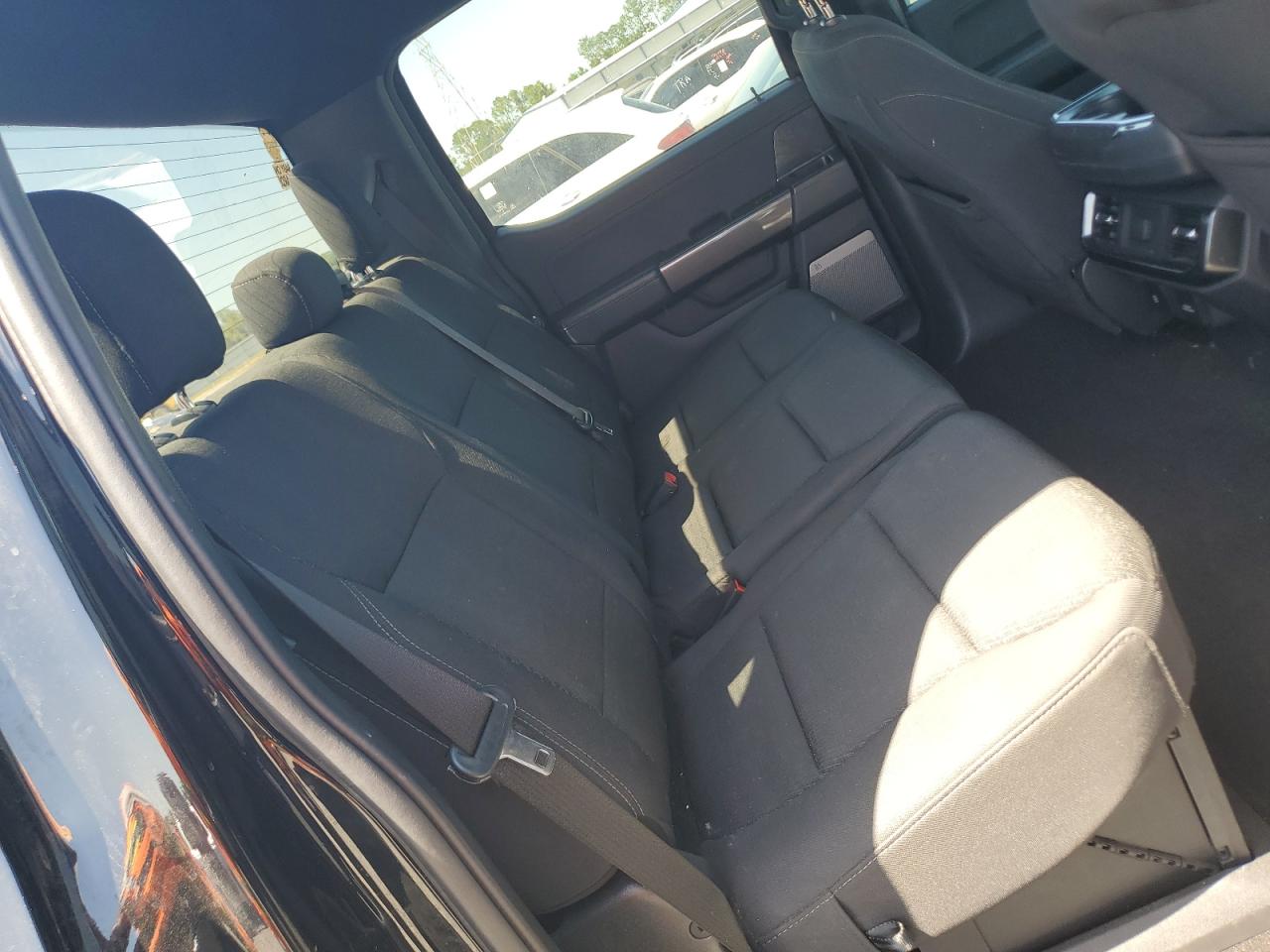 2022 Ford F150 VIN 1FTEW1CP0NFA77989 photo 10