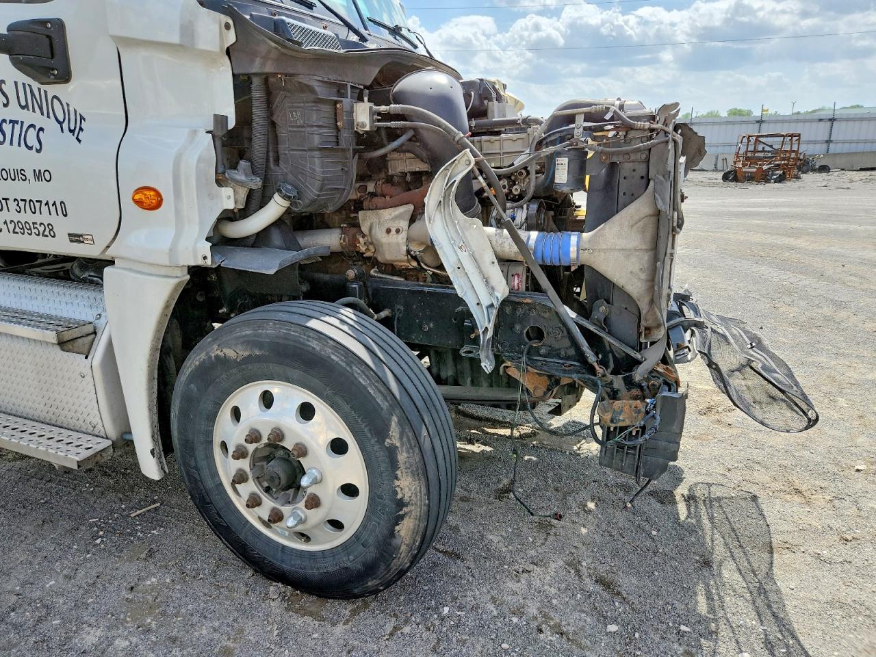 2011 FREIGHTLINER All other VIN 1FUJGEDV5BSAZ4530 photo 9