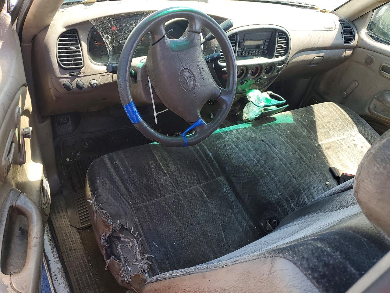 2000 Toyota Tundra VIN 5TBJN3217YS107853 photo 8