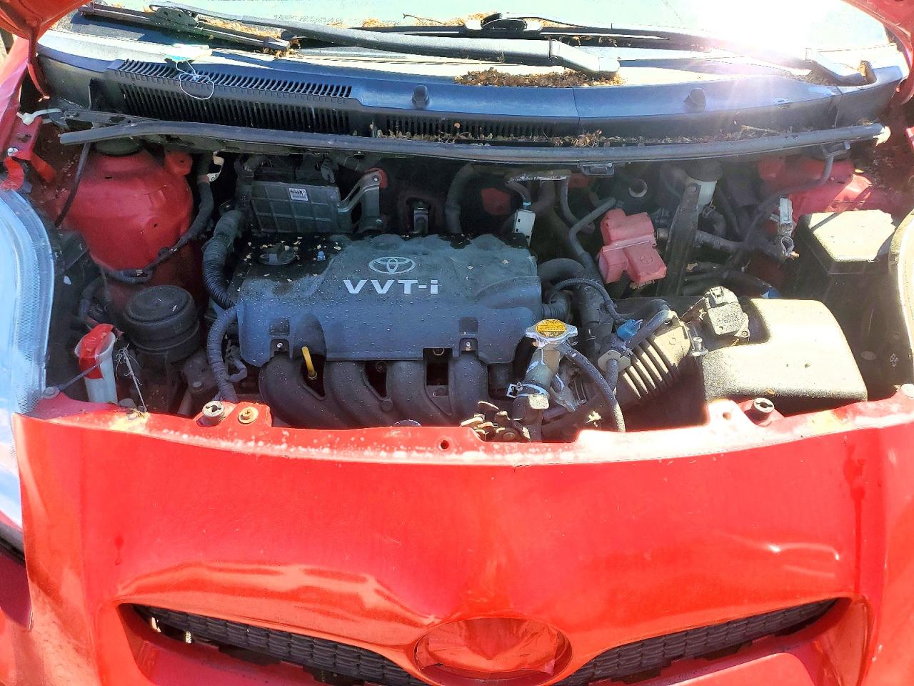 2009 Toyota Yaris VIN JTDJT903595255642 photo 11