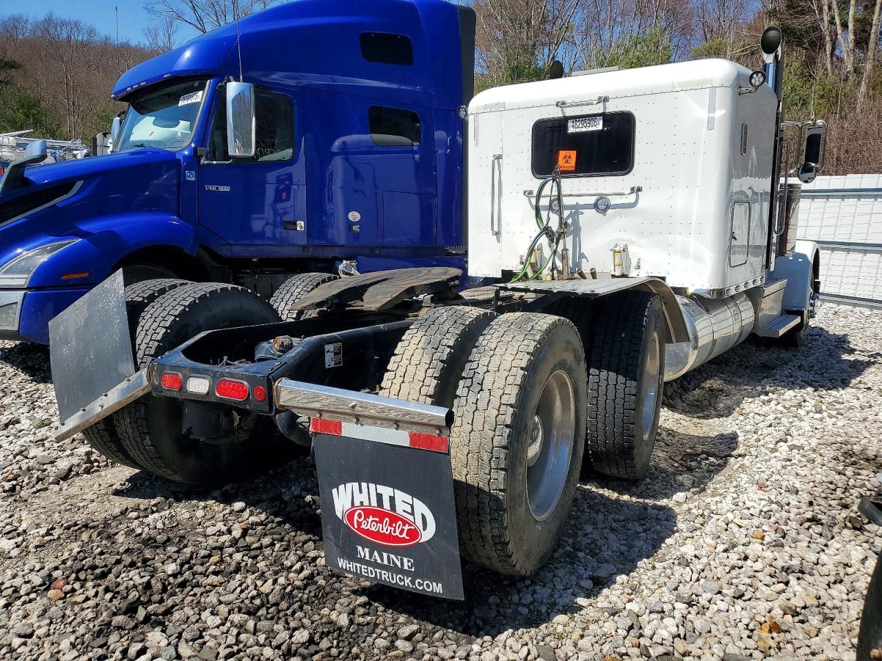 2023 PETERBILT All other VIN 1XPXD49X1PD799010 photo 4
