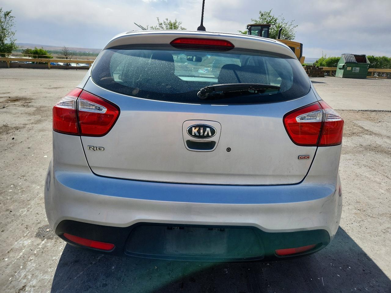 2015 Kia Rio VIN KNADM5A38F6518162 photo 6