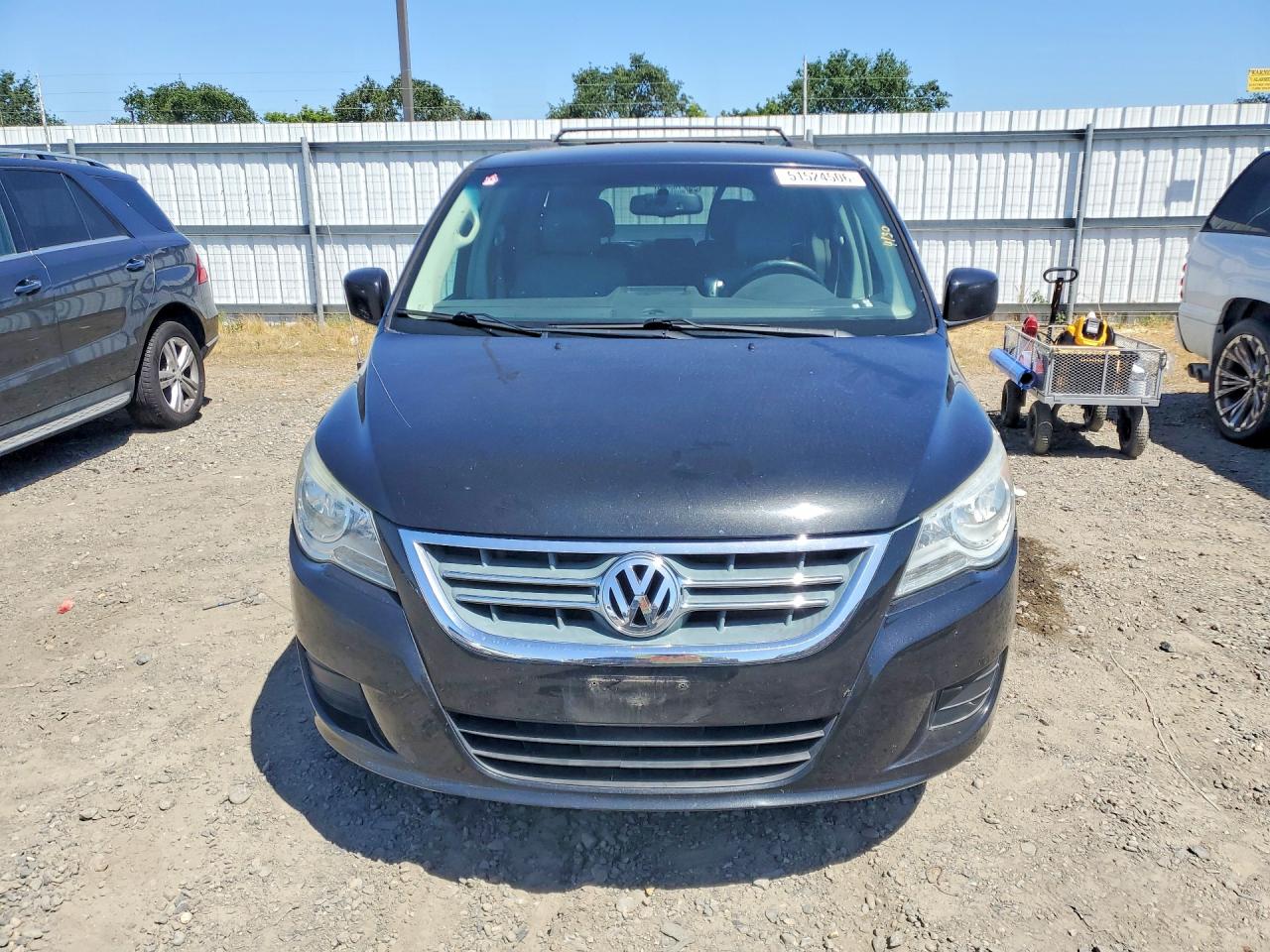 2013 Routan VIN 2C4RVABG2DR724728 photo 5