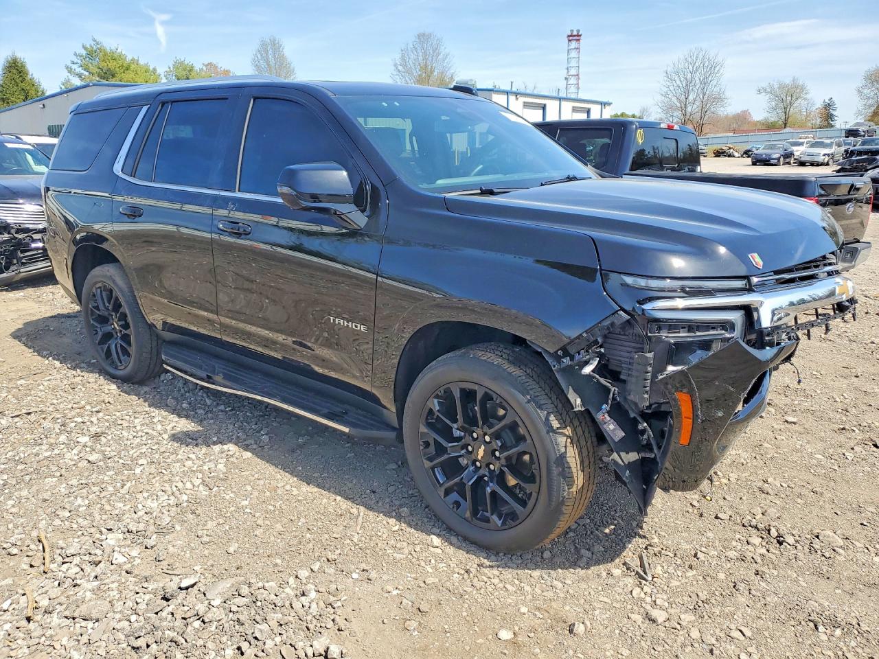 2025 Chevrolet Tahoe VIN 1GNS6NRD7SR148694 photo 4